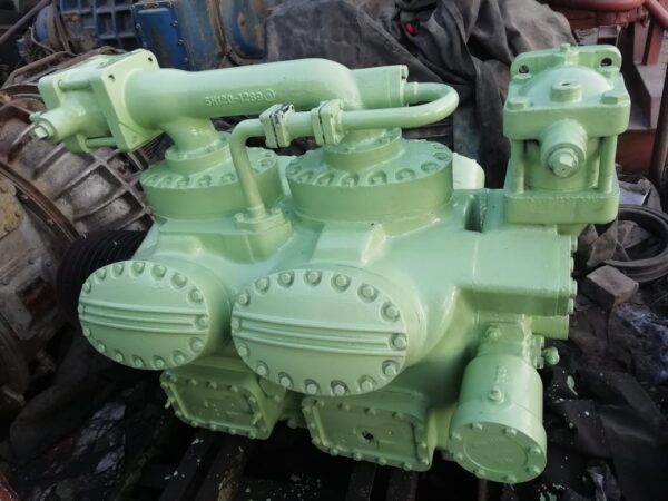 Carrier / Carlyle 5H120 Compressor