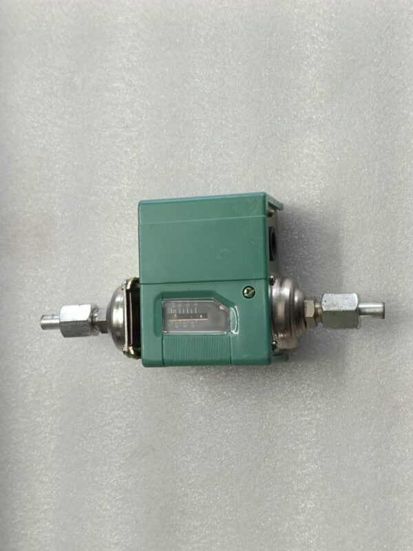 CWK-24-1 DIFFERENTIAL PRESSURE CONTROLLER